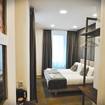 Heritage Hotel Petrakija SJJ Exterior photo