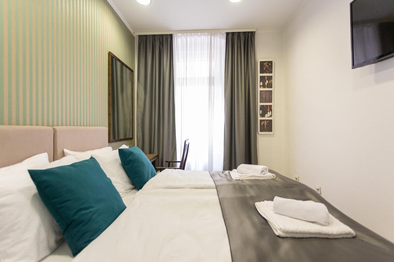 Heritage Hotel Petrakija SJJ Exterior photo